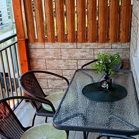 Riviera Apartman Hajduszoboszlo Exterior photo